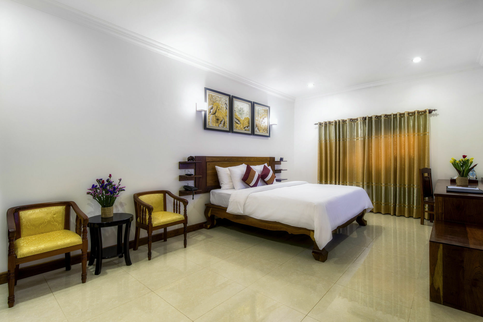Reasey Boutique Villa *