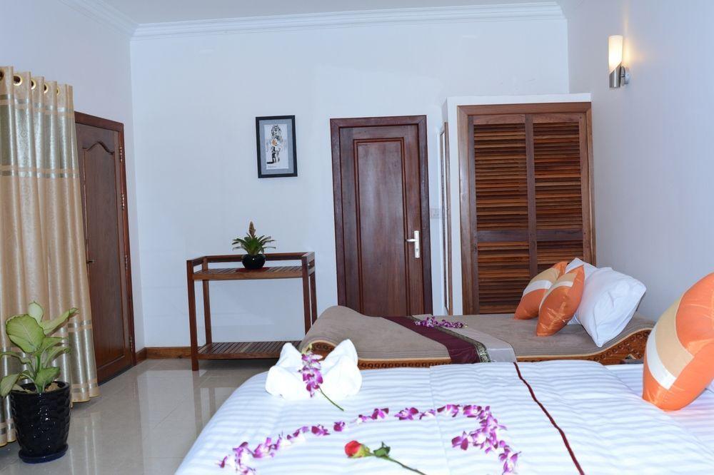 Villa Reasey Boutique *